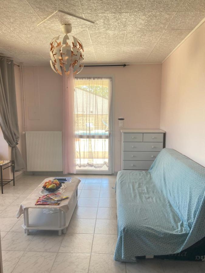 Gite Esprit Etape Saint-Barthélemy-de-Vals Екстериор снимка
