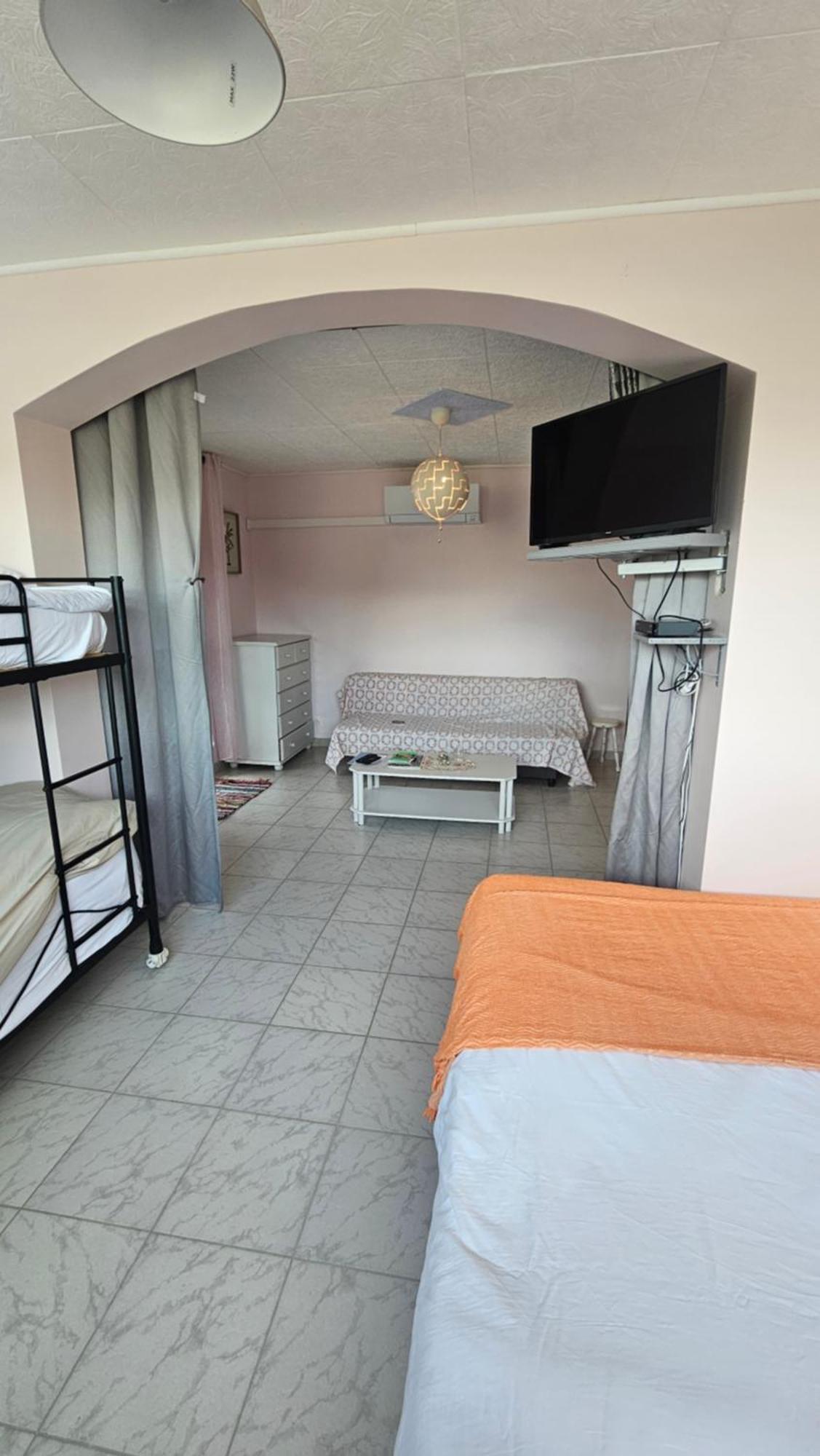 Gite Esprit Etape Saint-Barthélemy-de-Vals Екстериор снимка